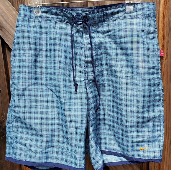 New Mens Nike Volleyball Shorts Sz 36 